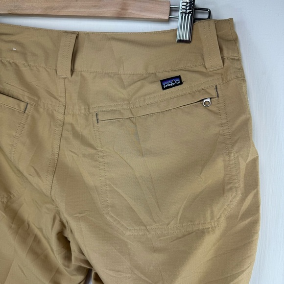 Patagonia Borderless Capris - Picture 5 of 7